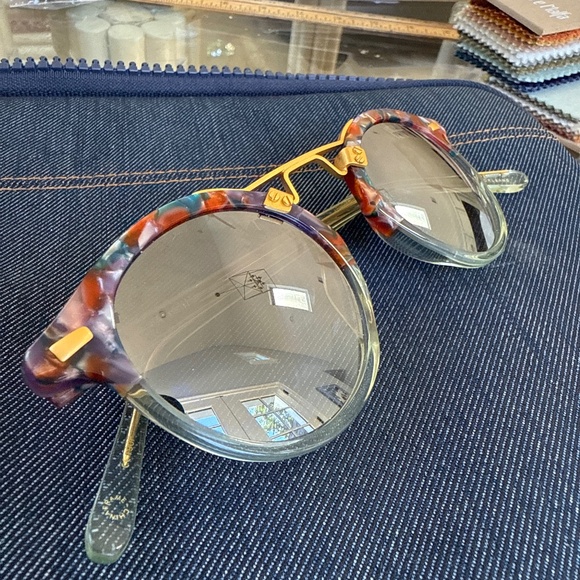 Krewe St. Louis sunglasses - Picture 1 of 3
